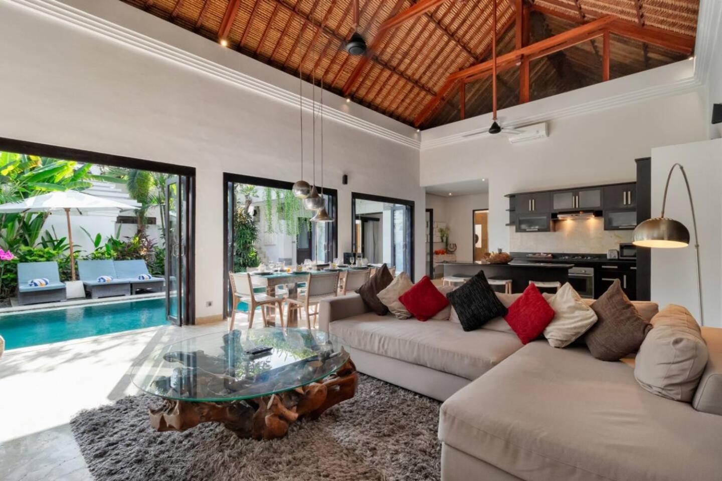 The Residence Seminyak Extérieur photo