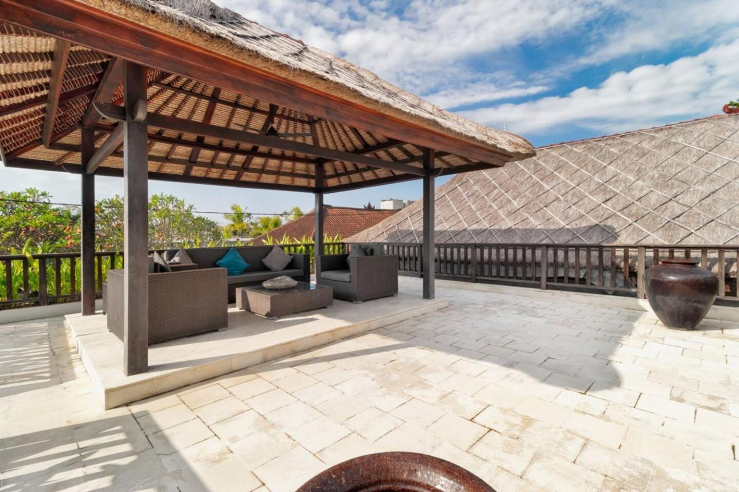 The Residence Seminyak Extérieur photo